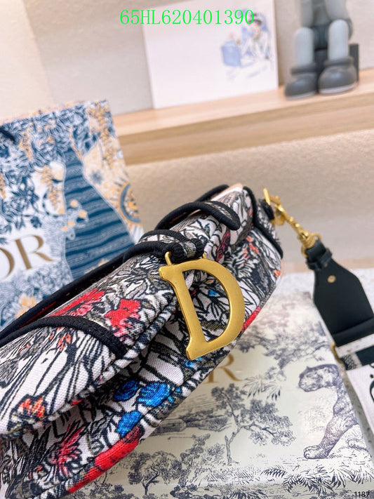 Christian Dior Luxury Bag - The Tote   464