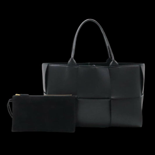 Black Leather Bottega Veneta Tote