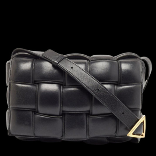 Black Leather Bottega Veneta Shoulder Bag