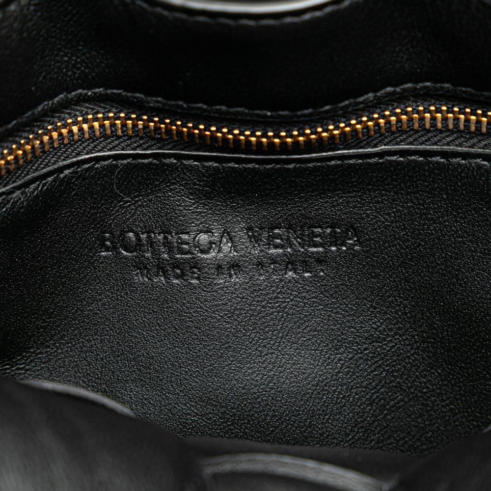 Black Leather Bottega Veneta Shoulder Bag