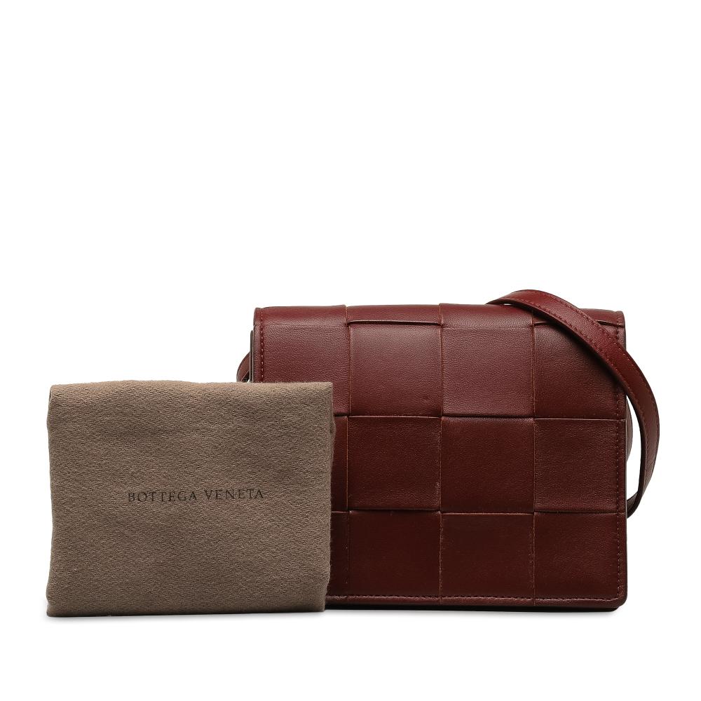 Burgundy Leather Bottega Veneta Cassette Bag