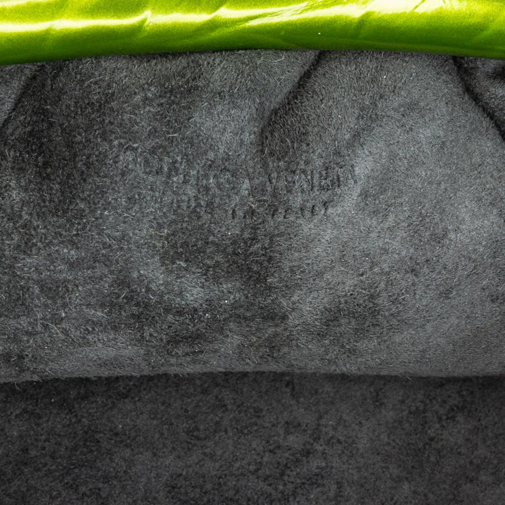 Green Leather Bottega Veneta Pouches