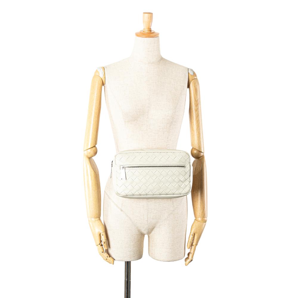 White Leather Bottega Veneta Belt Bag