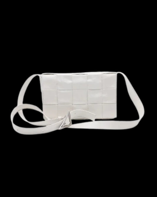 White Leather Bottega Veneta Cassette Bag
