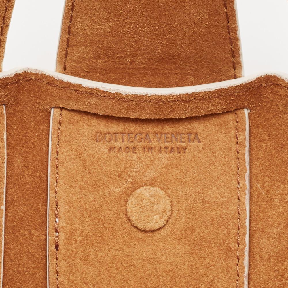 White Leather Bottega Veneta Handbag