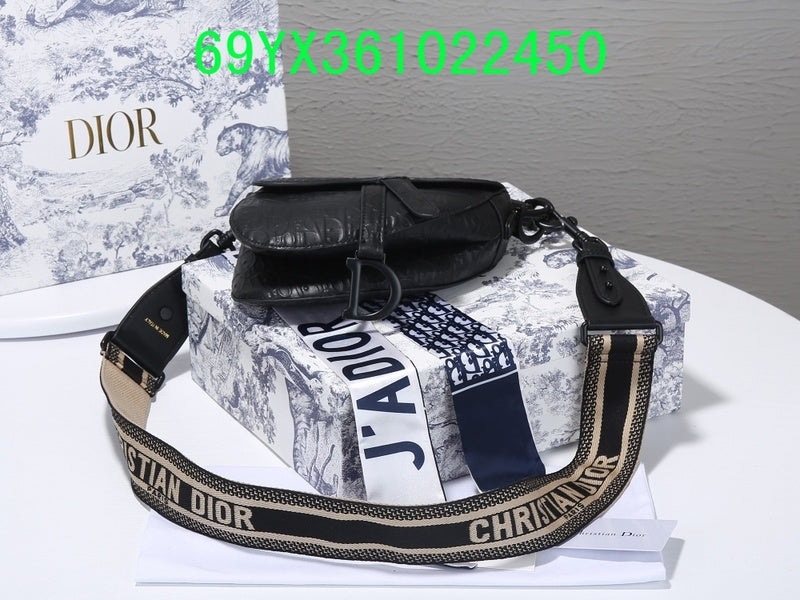 Christian Dior Luxury Bag - The Tote   434