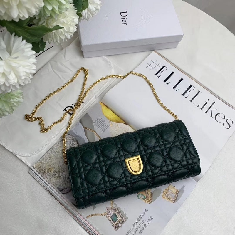 Christian Dior Luxury - The Tote   639