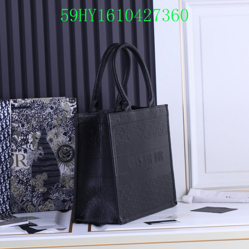 Christian Dior Luxury Bag - The Tote   224