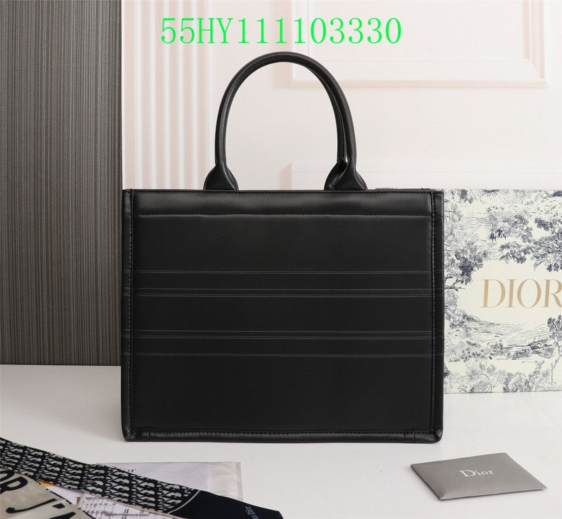 Christian Dior Luxury Bag - The Tote   239