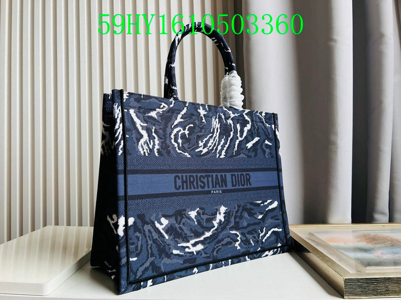 Christian Dior Luxury Bag - The Tote   294