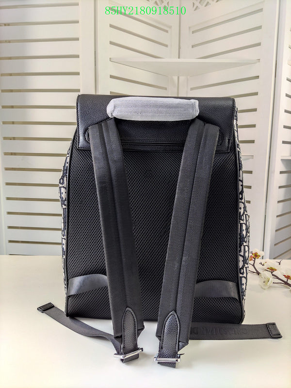 Christian Dior Luxury - The Tote   716