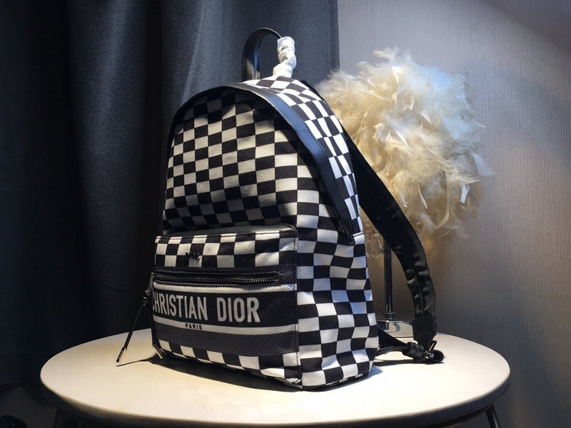 Christian Dior Luxury - The Tote   757