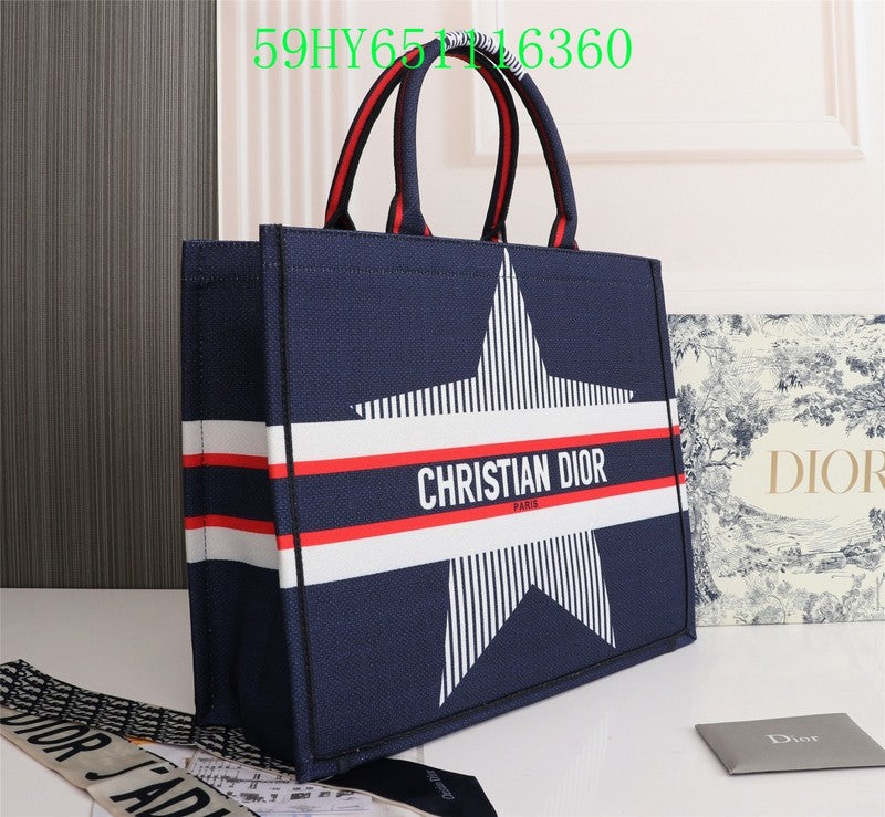 Christian Dior Luxury Bag - The Tote   338