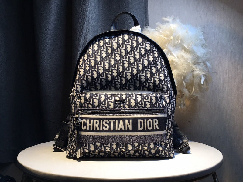 Christian Dior Luxury - The Tote   768