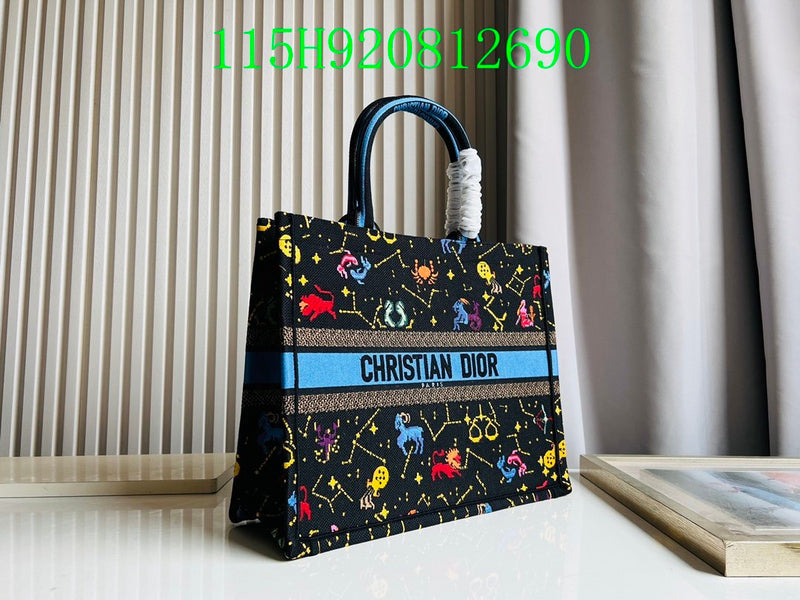 Christian Dior Luxury Bag - The Tote   271