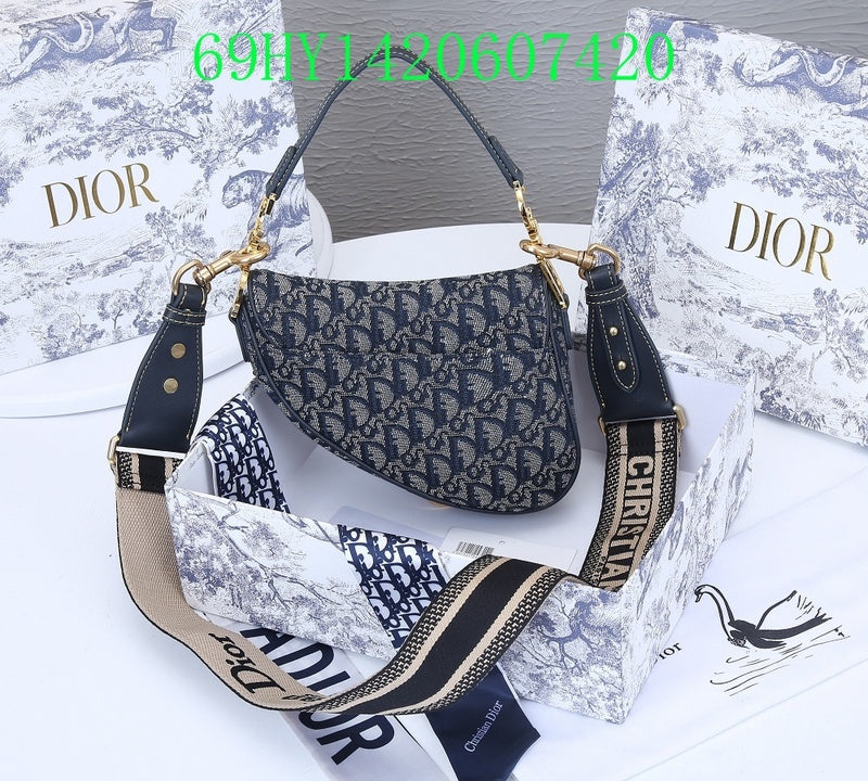 Christian Dior Luxury Bag - The Tote   424