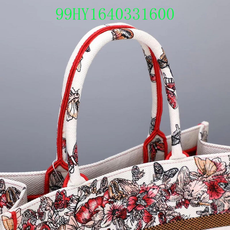 Christian Dior Luxury Bag - The Tote   308