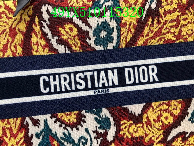Christian Dior Luxury Bag - The Tote   351