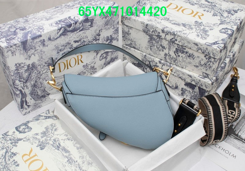 Christian Dior Luxury Bag - The Tote   563