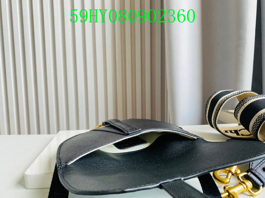 Christian Dior Luxury Bag - The Tote   493