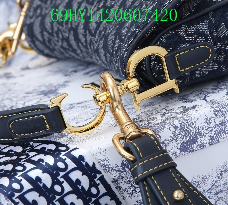 Christian Dior Luxury Bag - The Tote   424