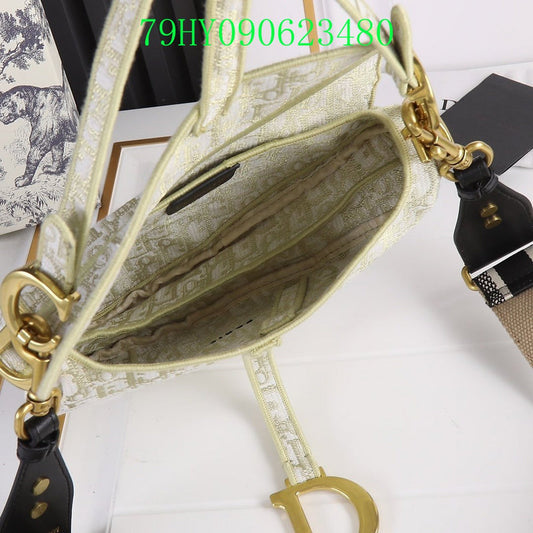 Christian Dior Luxury Bag - The Tote   411