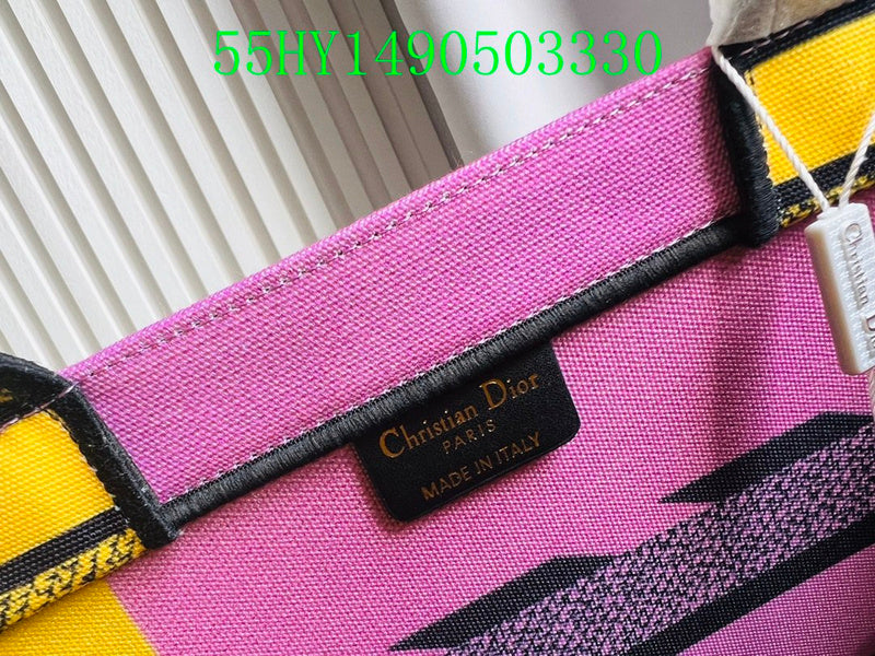 Christian Dior Luxury Bag - The Tote   285