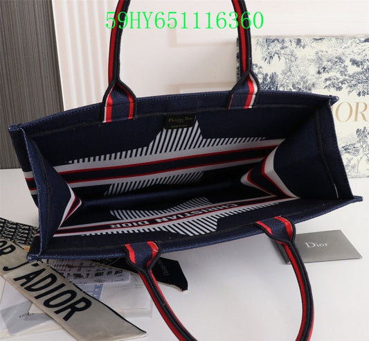 Christian Dior Luxury Bag - The Tote   338