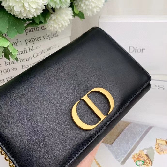 Christian Dior Luxury - The Tote   634