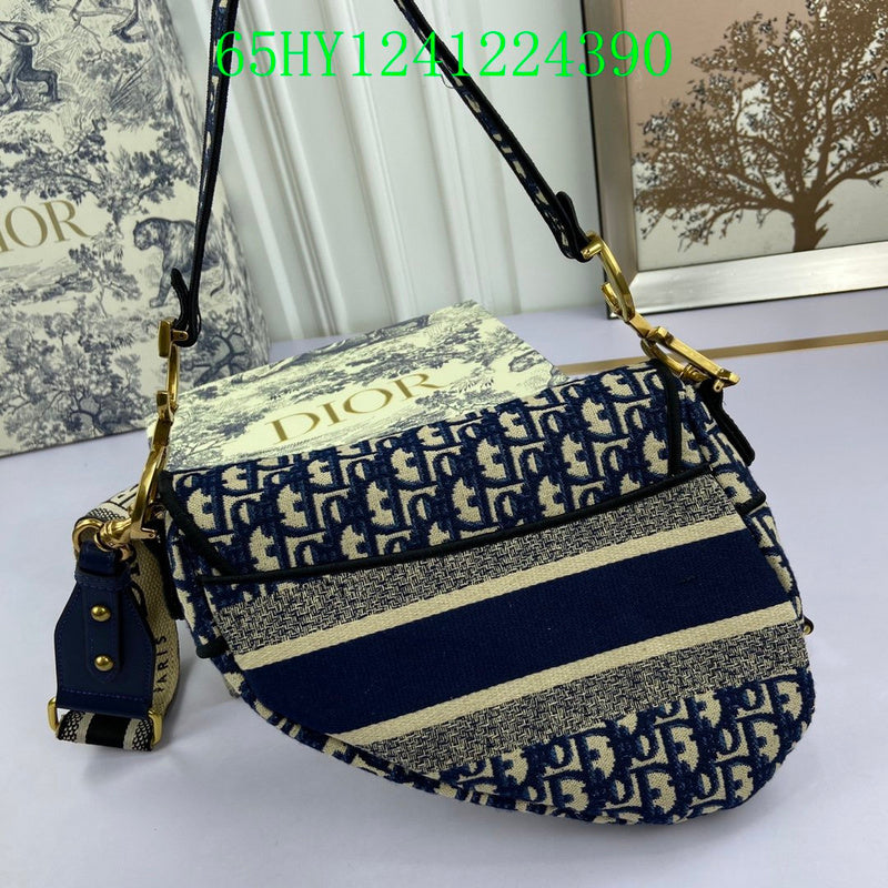 Christian Dior Luxury Bag - The Tote   481