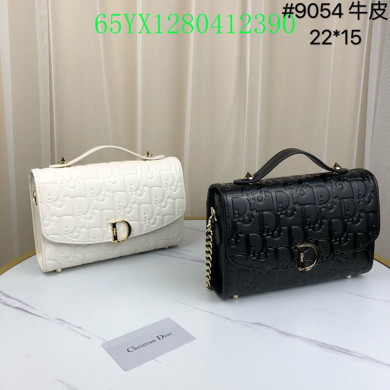 Christian Dior Luxury - The Tote   668