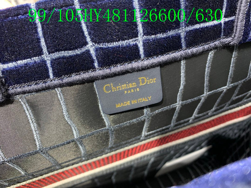 Christian Dior Luxury Bag - The Tote   388