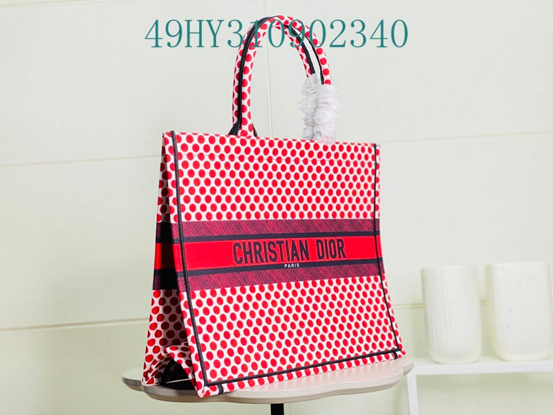 Christian Dior Luxury - The Tote   358