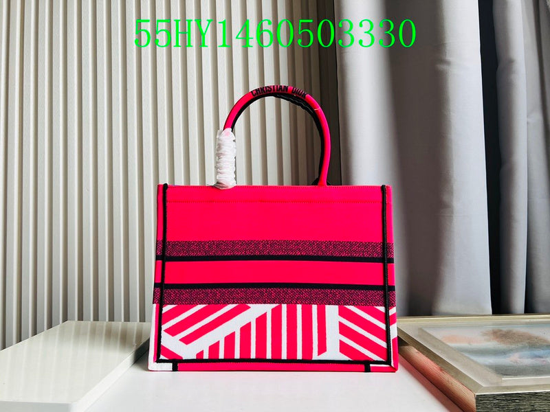 Christian Dior Luxury Bag - The Tote   287