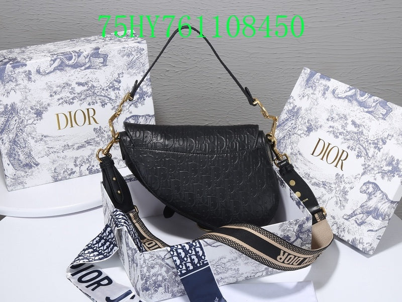 Christian Dior Luxury Bag - The Tote   492