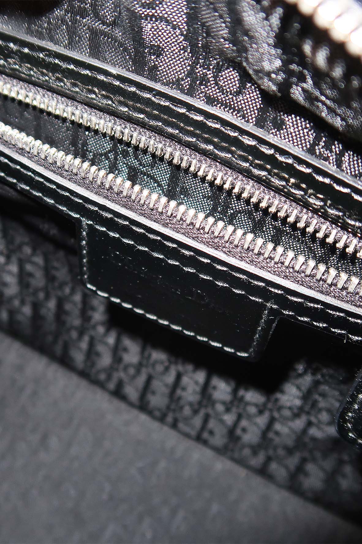 Medium Lady Dior Patent Black