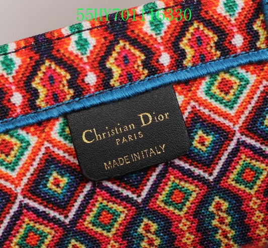 Christian Dior Luxury Bag - The Tote   334