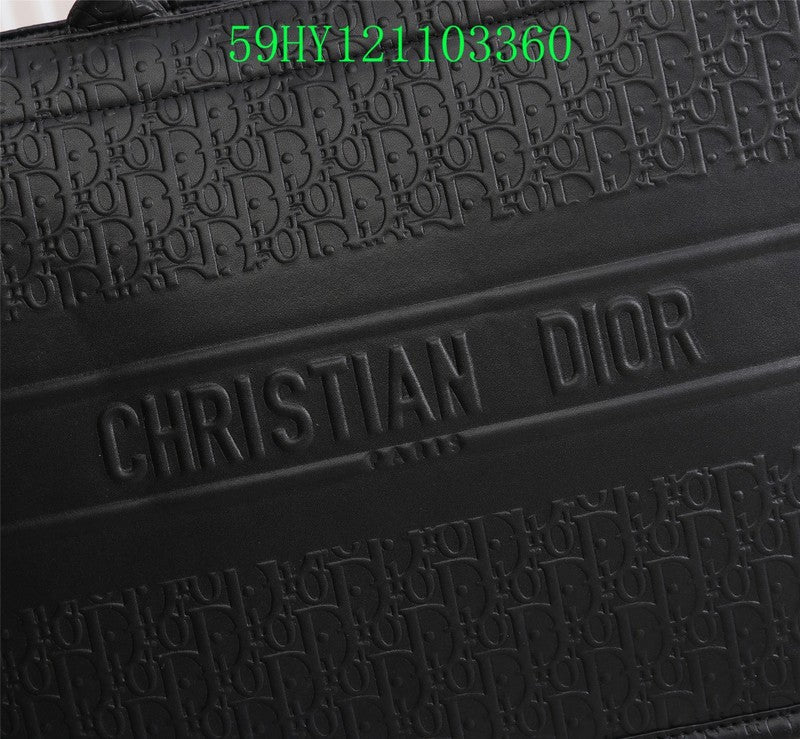 Christian Dior Luxury Bag - The Tote   236