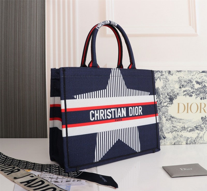 Christian Dior Luxury Bag - The Tote   332