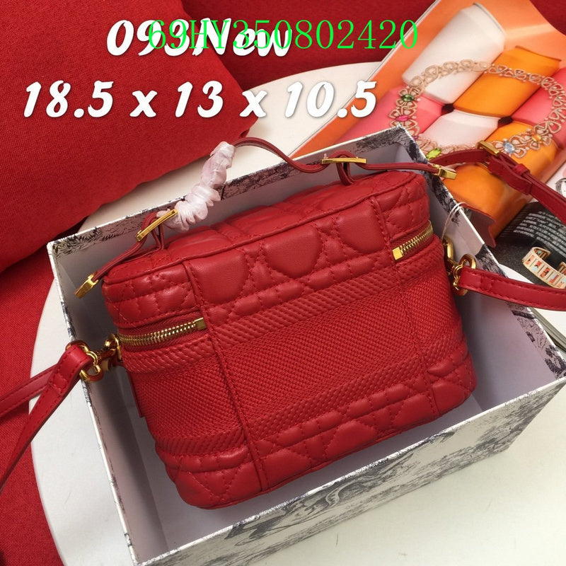 Christian Dior Luxury - The Tote   672