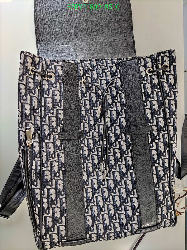 Christian Dior Luxury - The Tote   716