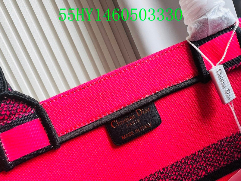 Christian Dior Luxury Bag - The Tote   287
