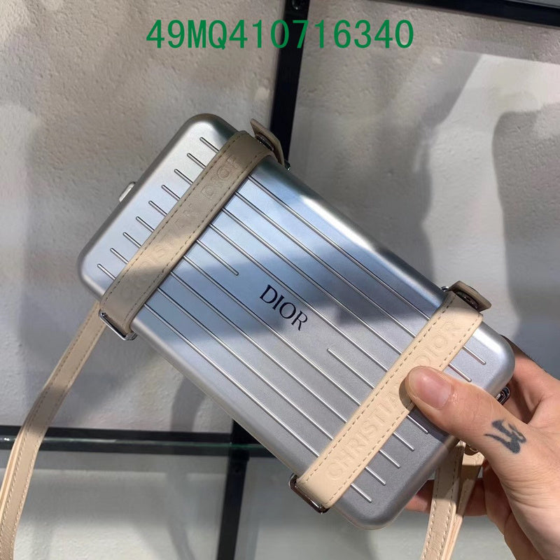 Christian Dior Luxury - The Tote   690