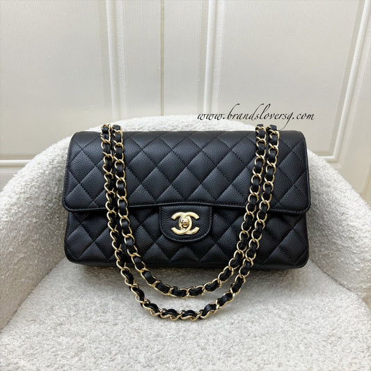 Chanel Medium Classic Flap CF in Black Caviar and GHW (Model: A01112)