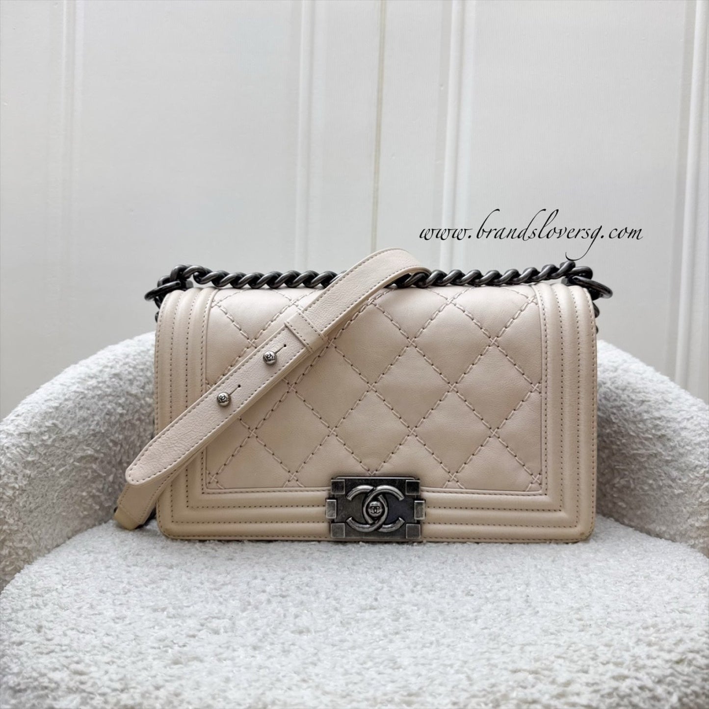 Chanel Medium 25cm Boy Flap in Nude Pink Calfskin and RHW