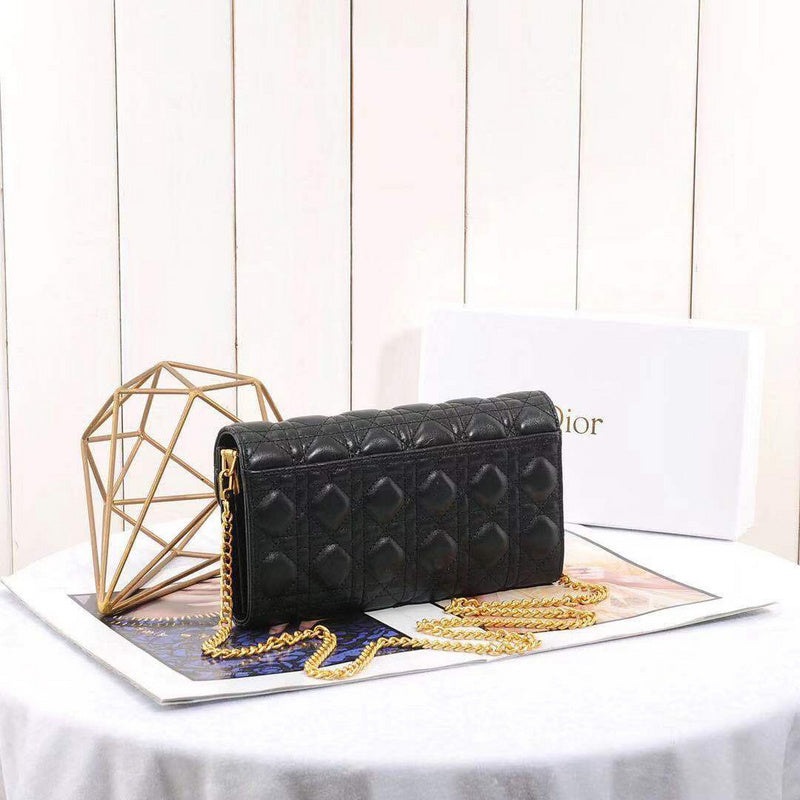 Christian Dior Luxury - The Tote   660