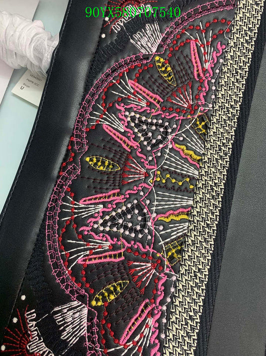 Christian Dior Luxury Bag - The Tote   342