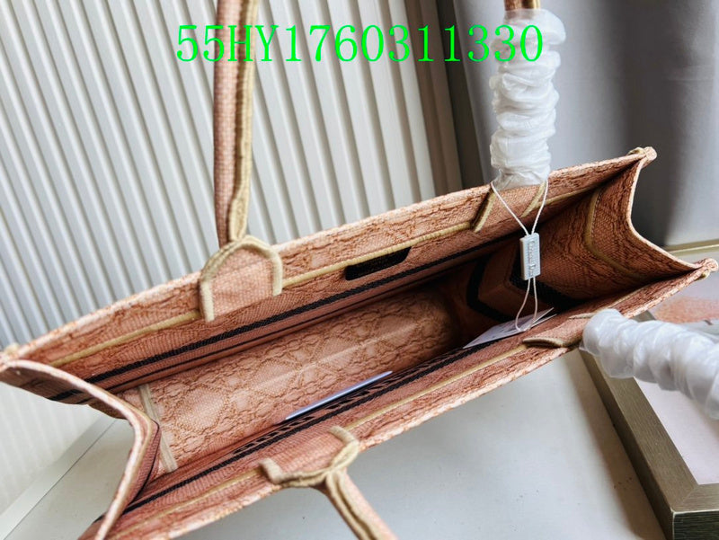 Christian Dior Luxury Bag - The Tote   230