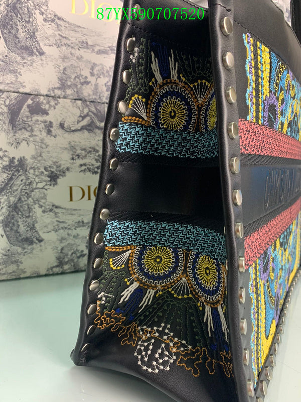 Christian Dior Luxury Bag - The Tote   345