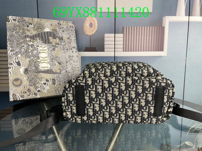 Christian Dior Luxury - The Tote   709